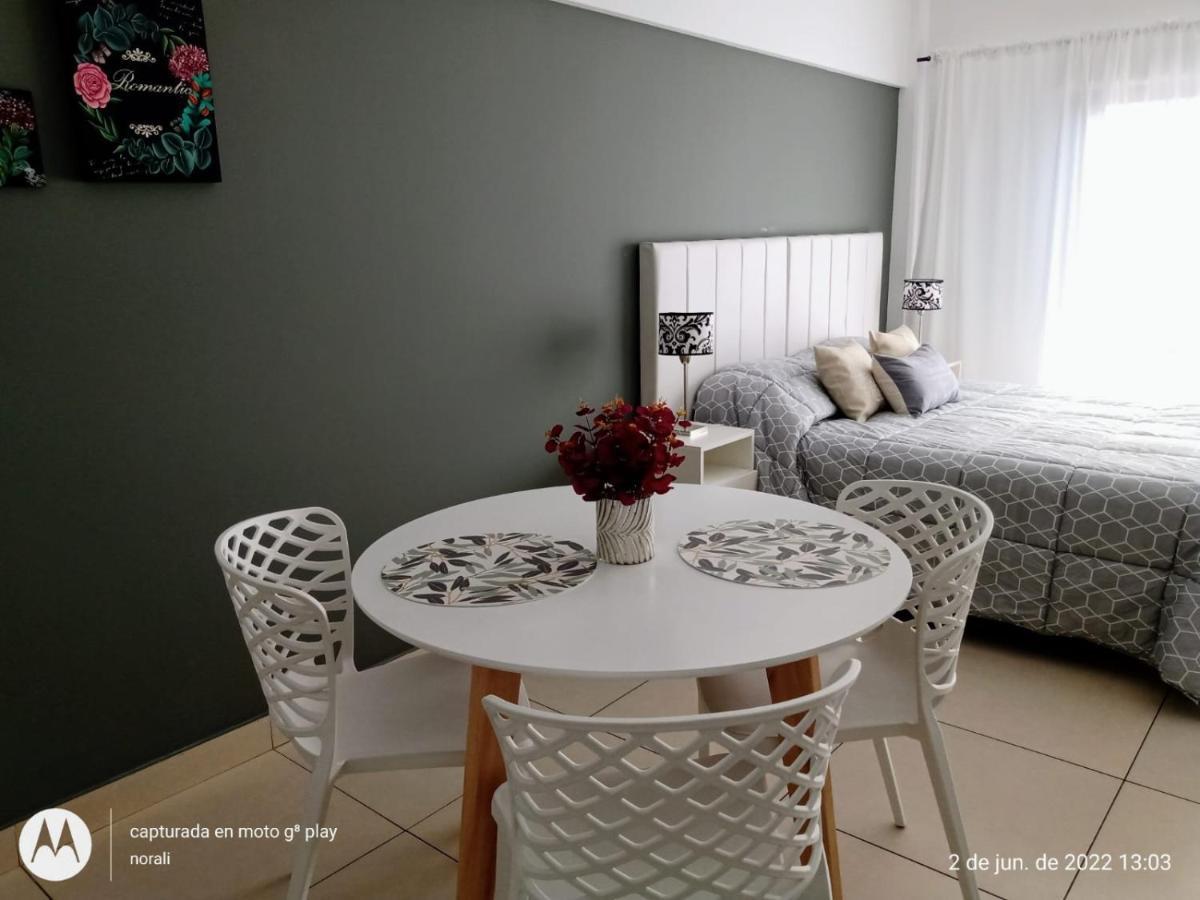Appartement Luminoso Y Calido Monoambiente En San Telmo. à Buenos Aires Extérieur photo